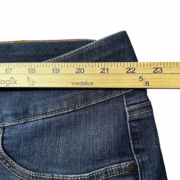 TORRID Jegging Dark Wash Triple Button Stretch Denim Women’s Size 24S Blue Jeans - Picture 9 of 12